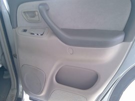 2007 TOYOTA SEQUOIA, SILVER, SR5, 4.7L, 4WD, Z25991